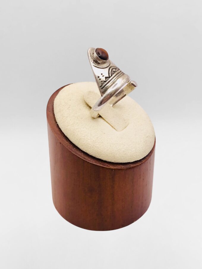 Bague Touareg Oeil de Tigre Triangle réglable – Image 3